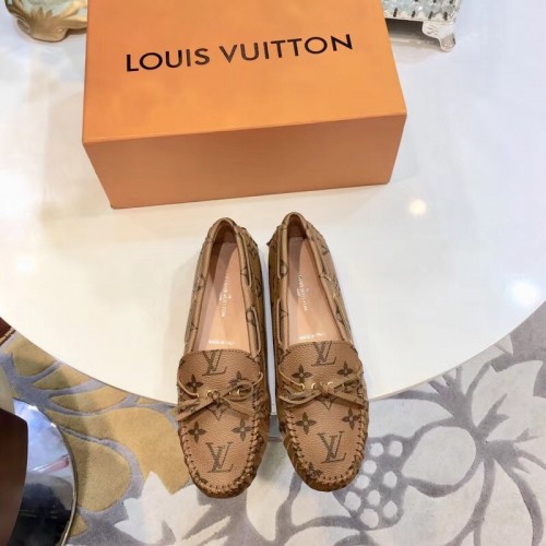 Louis Vuitton Flat 008